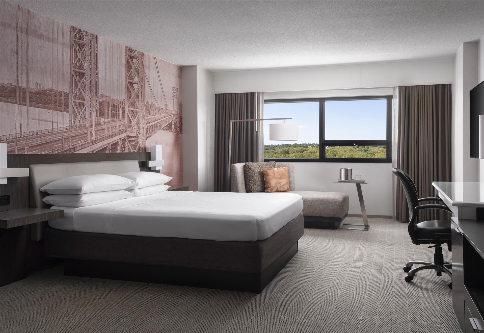 Teaneck Marriott at Glenpointe in Teaneck, NJ