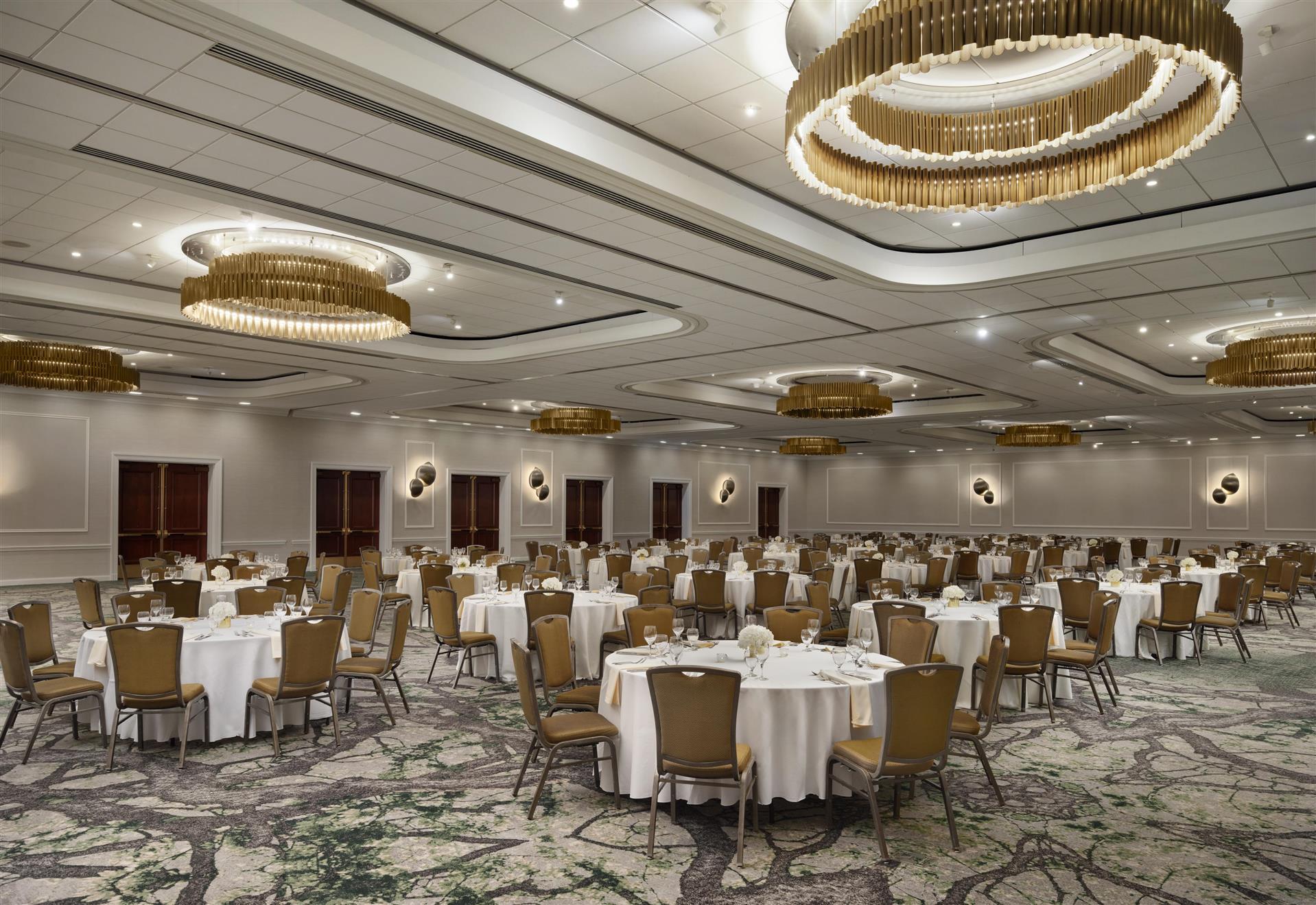 Teaneck Marriott at Glenpointe image