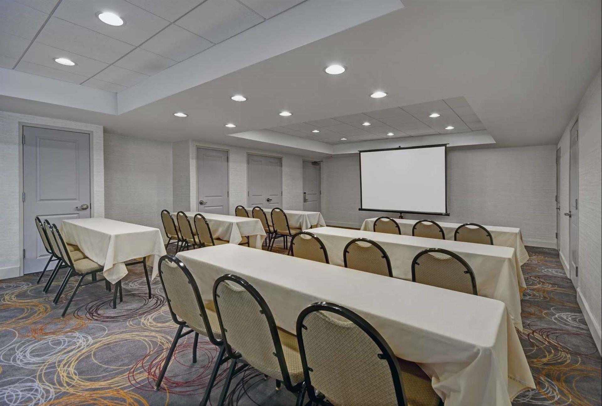Homewood Suites by Hilton Eatontown image