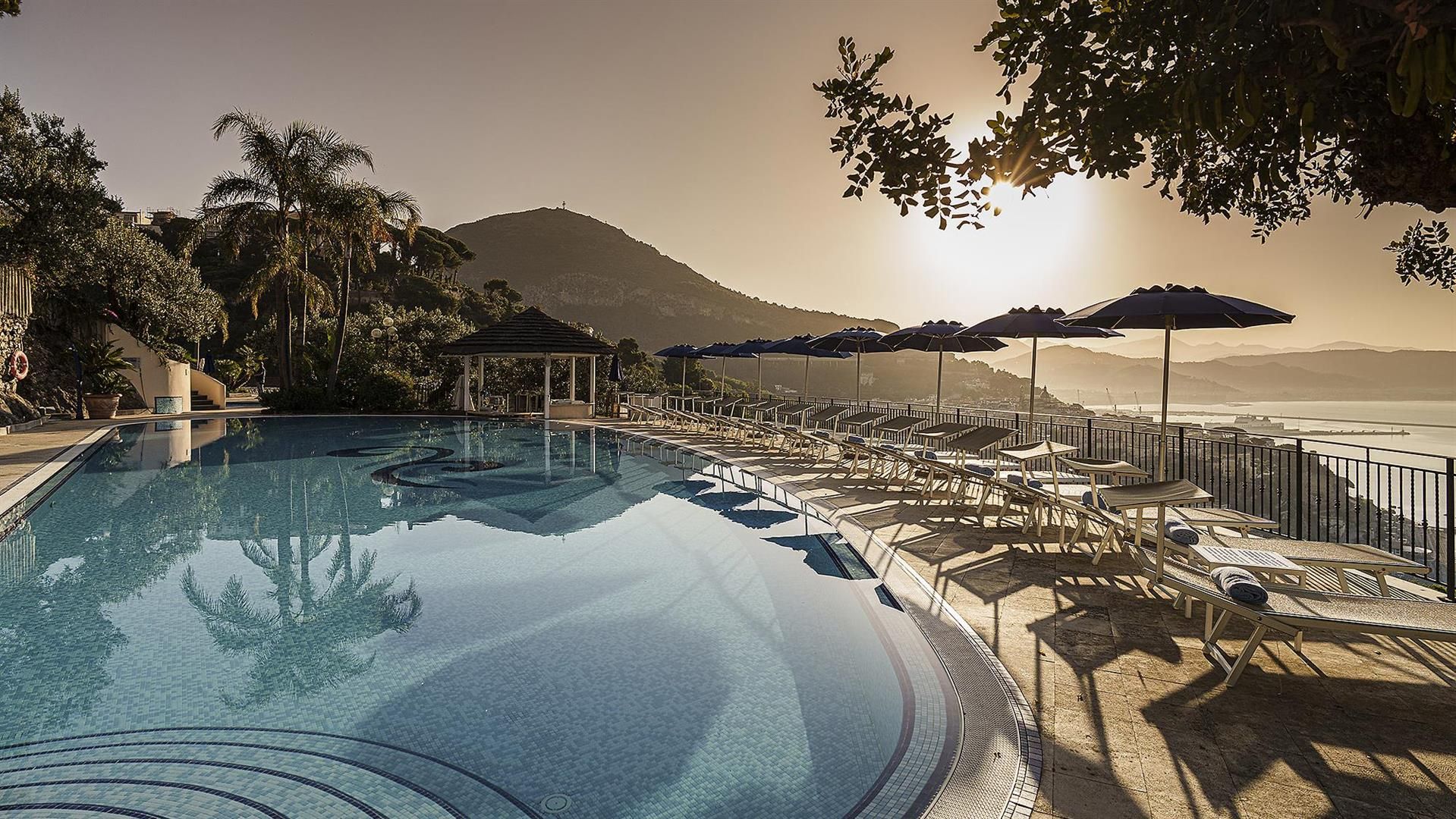 รูปสถานที่จัดงาน