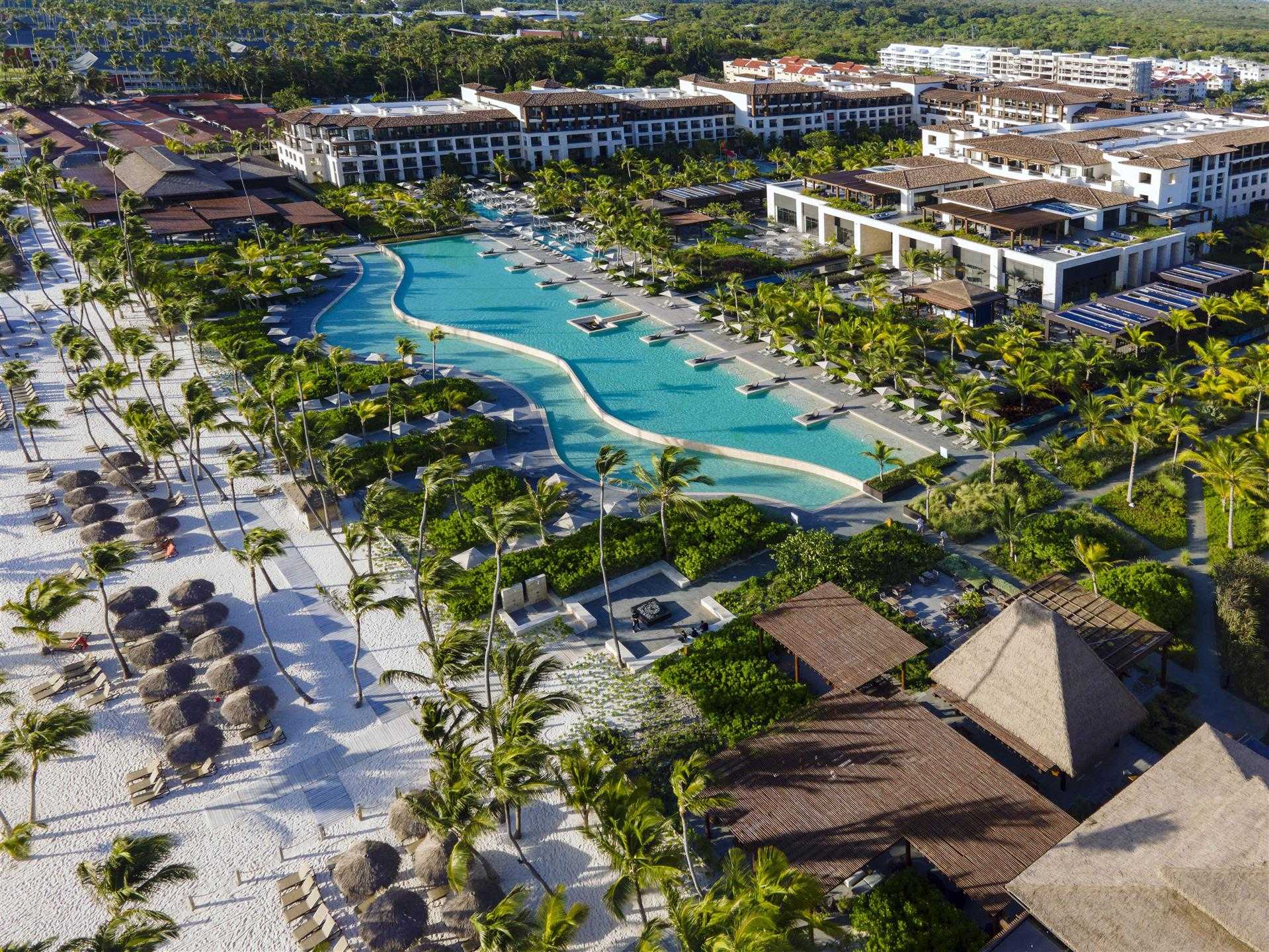 Lopesan Costa Bavaro Resort, Spa & Casino в La Alltagracia, DO