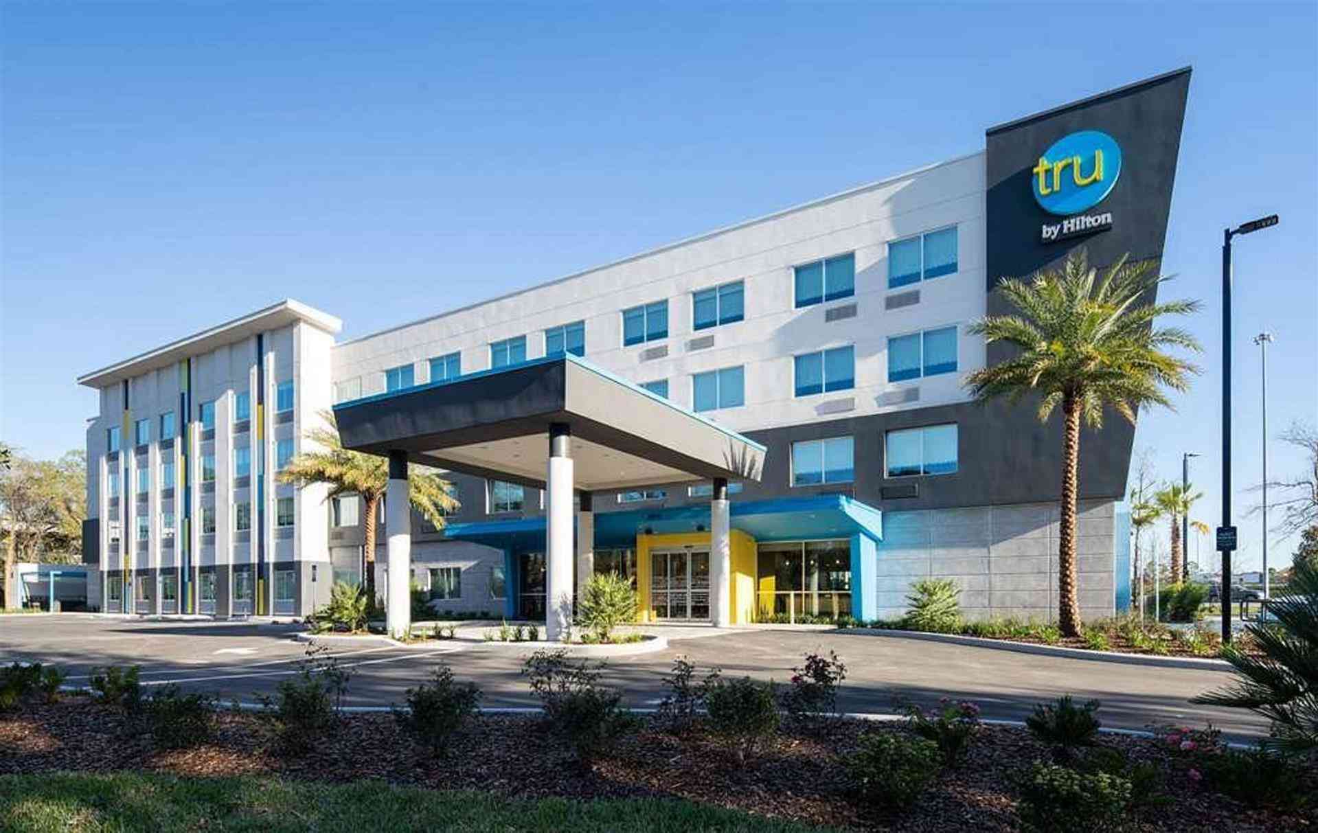 Tru by Hilton Jacksonville West I 295, Jacksonville, FL