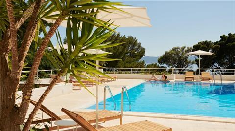Bluesun Hotel Maestral в Brela, HR