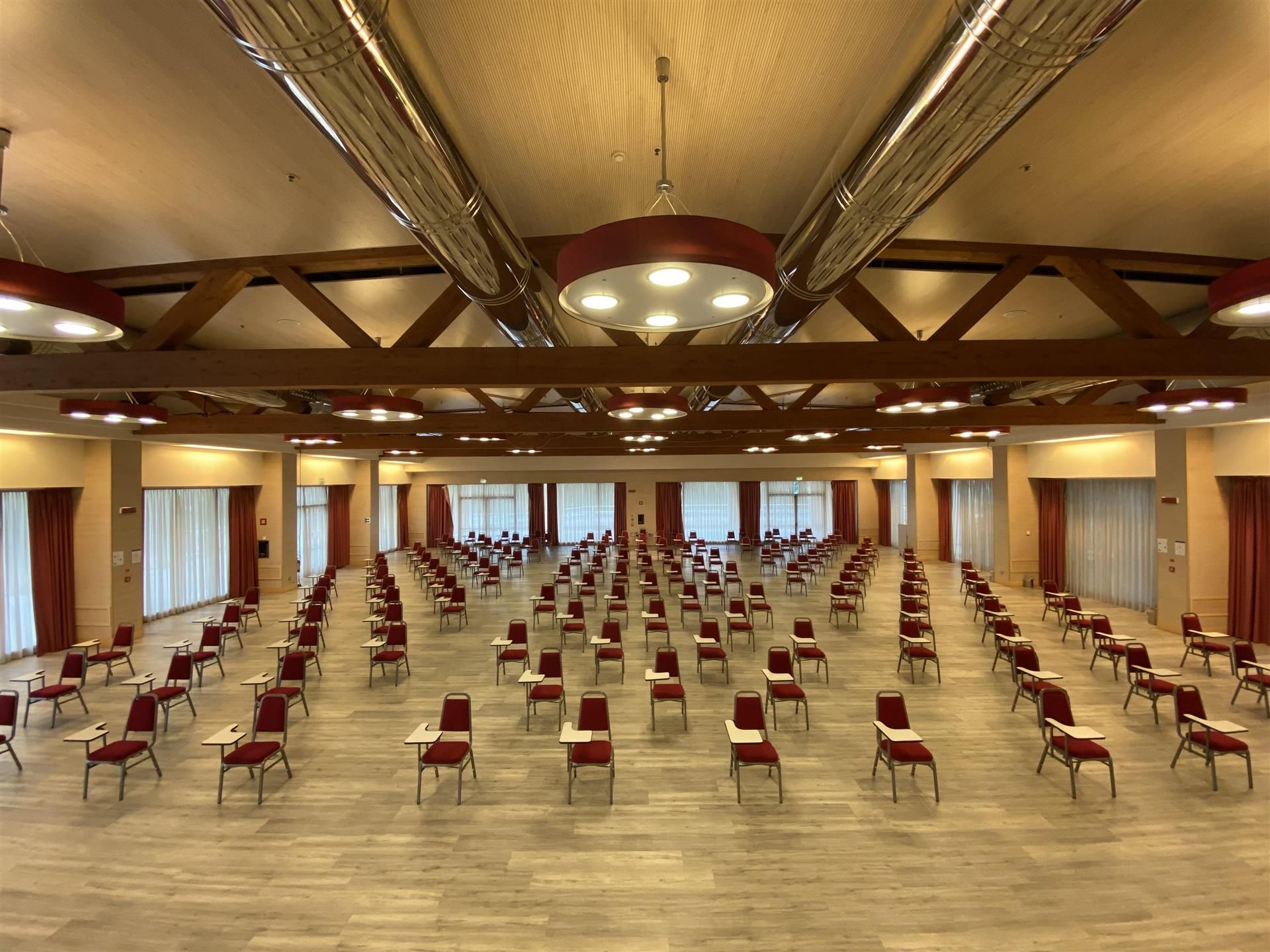 รูปสถานที่จัดงาน