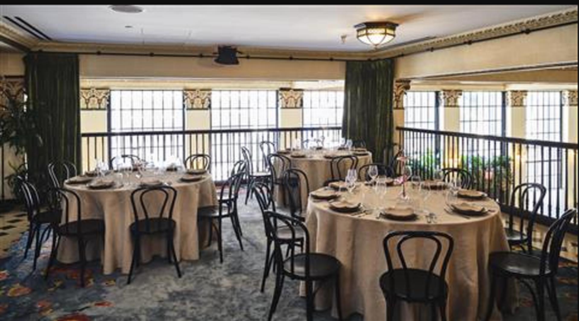 Изображение помещения для встречи