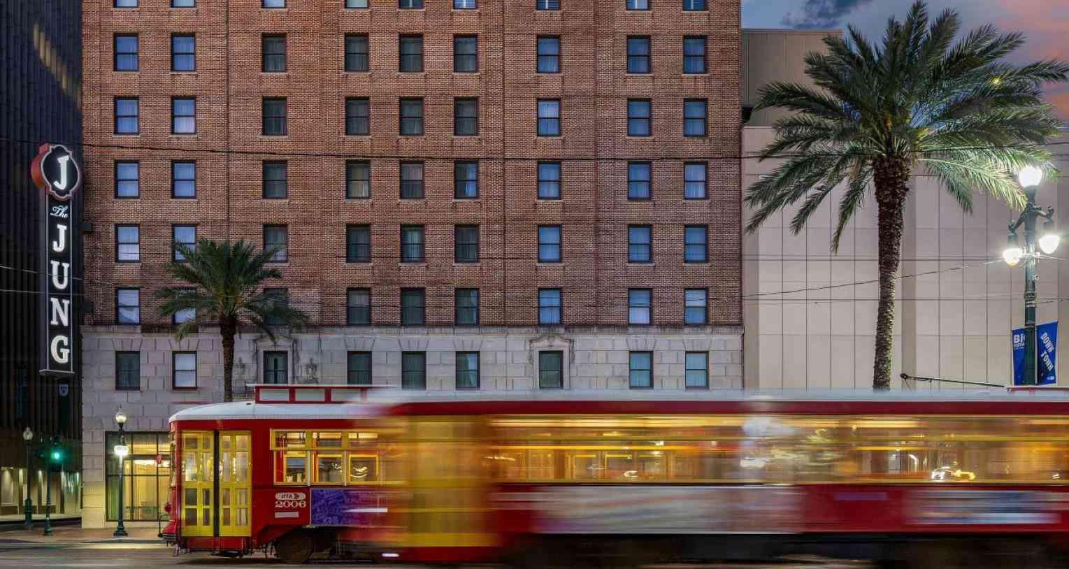 The Jung Hotel & Residences в New Orleans, LA