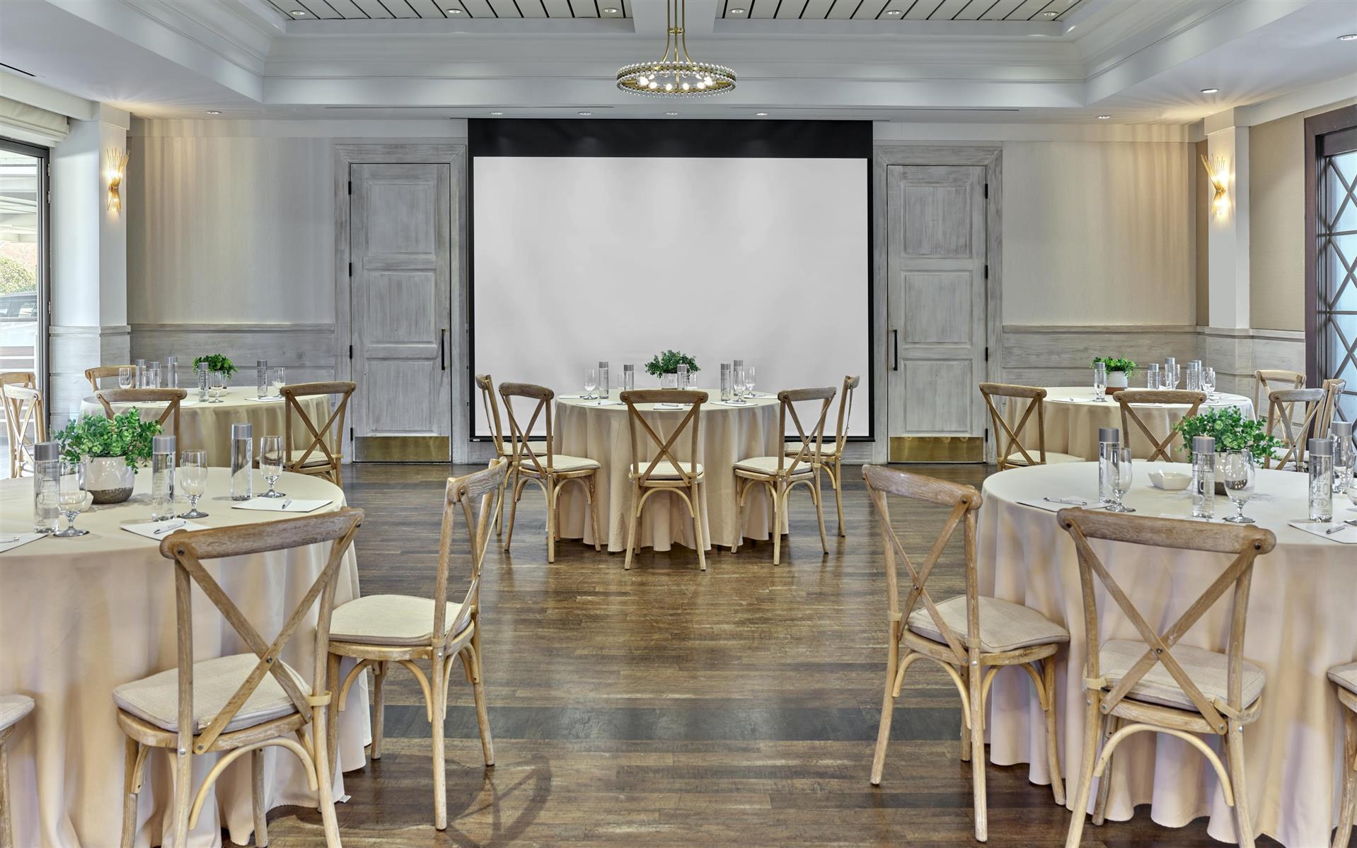 Immagine Winter Retreat at The Beach