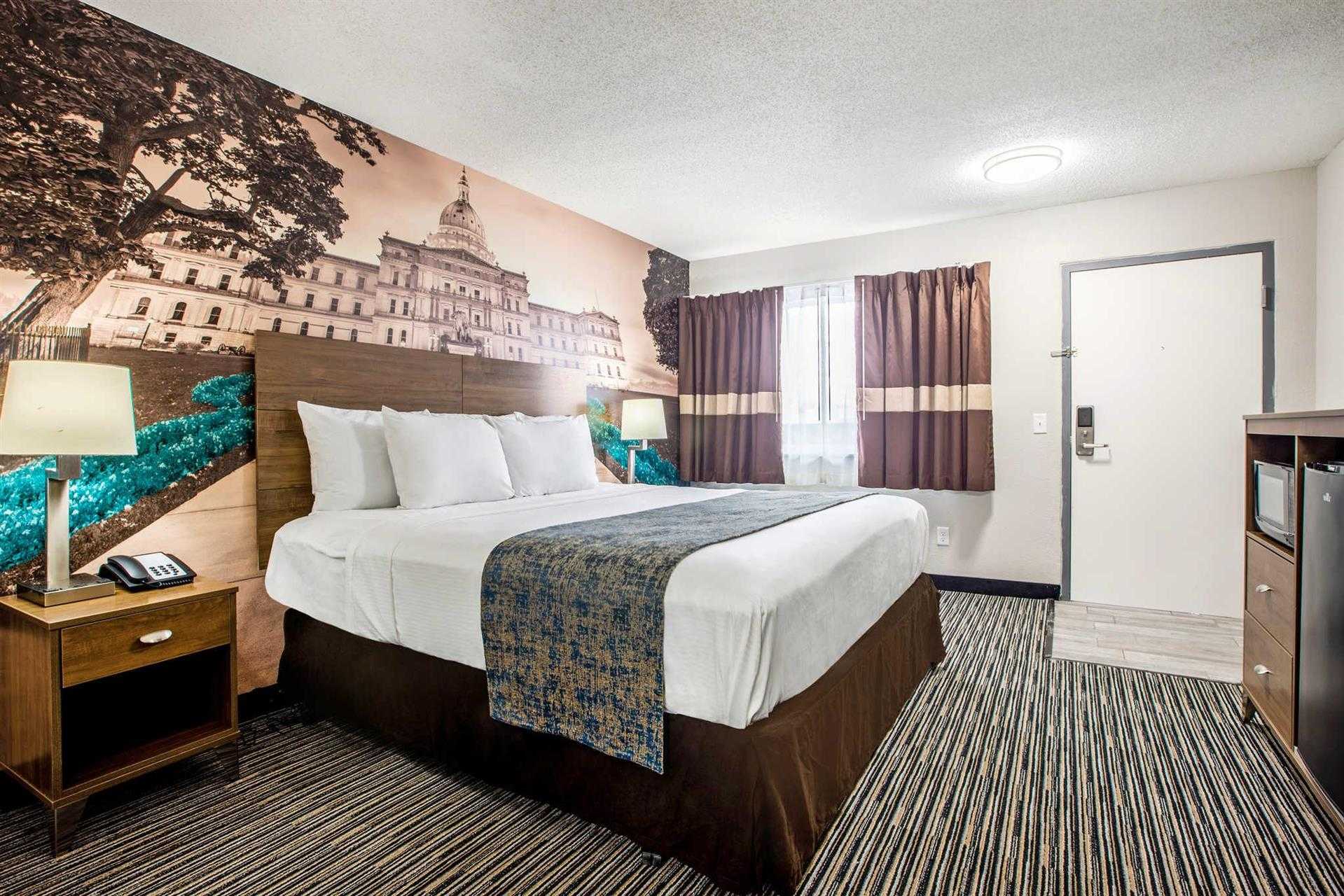 Clarion Pointe East Lansing University Area a East Lansing, MI