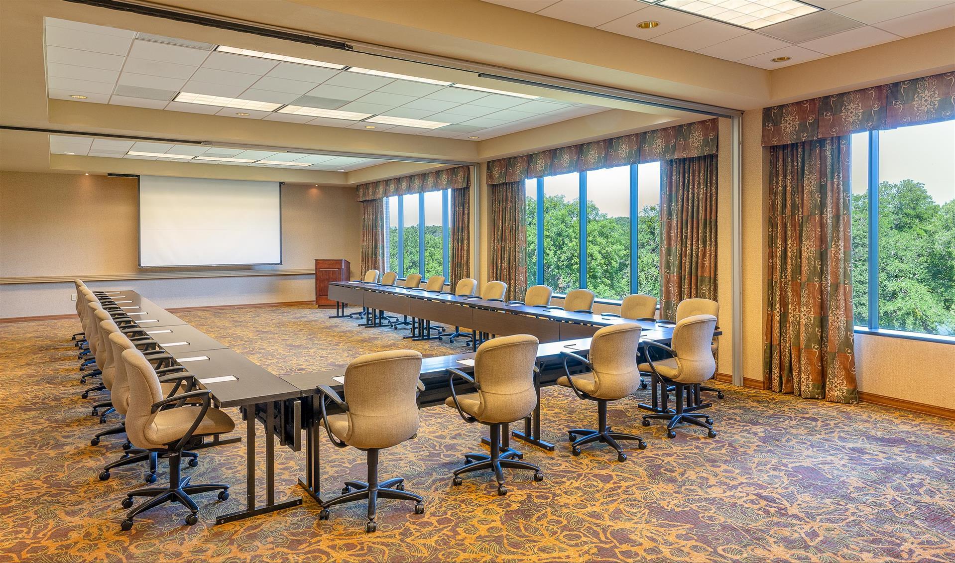 Изображение помещения для встречи