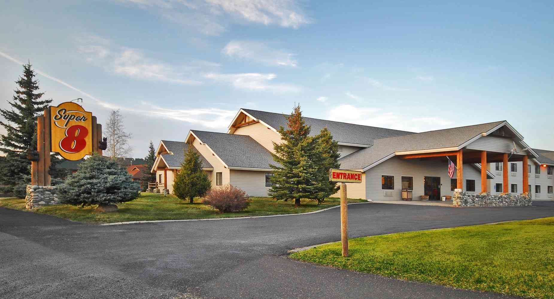 Super 8 by Wyndham McCall, McCall, ID