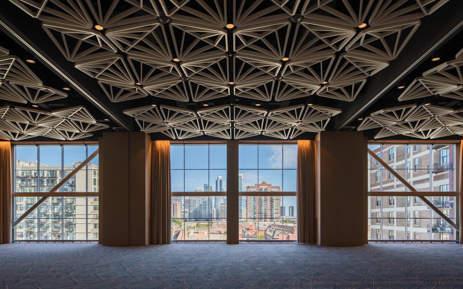 Network-wide Large Group Offer image