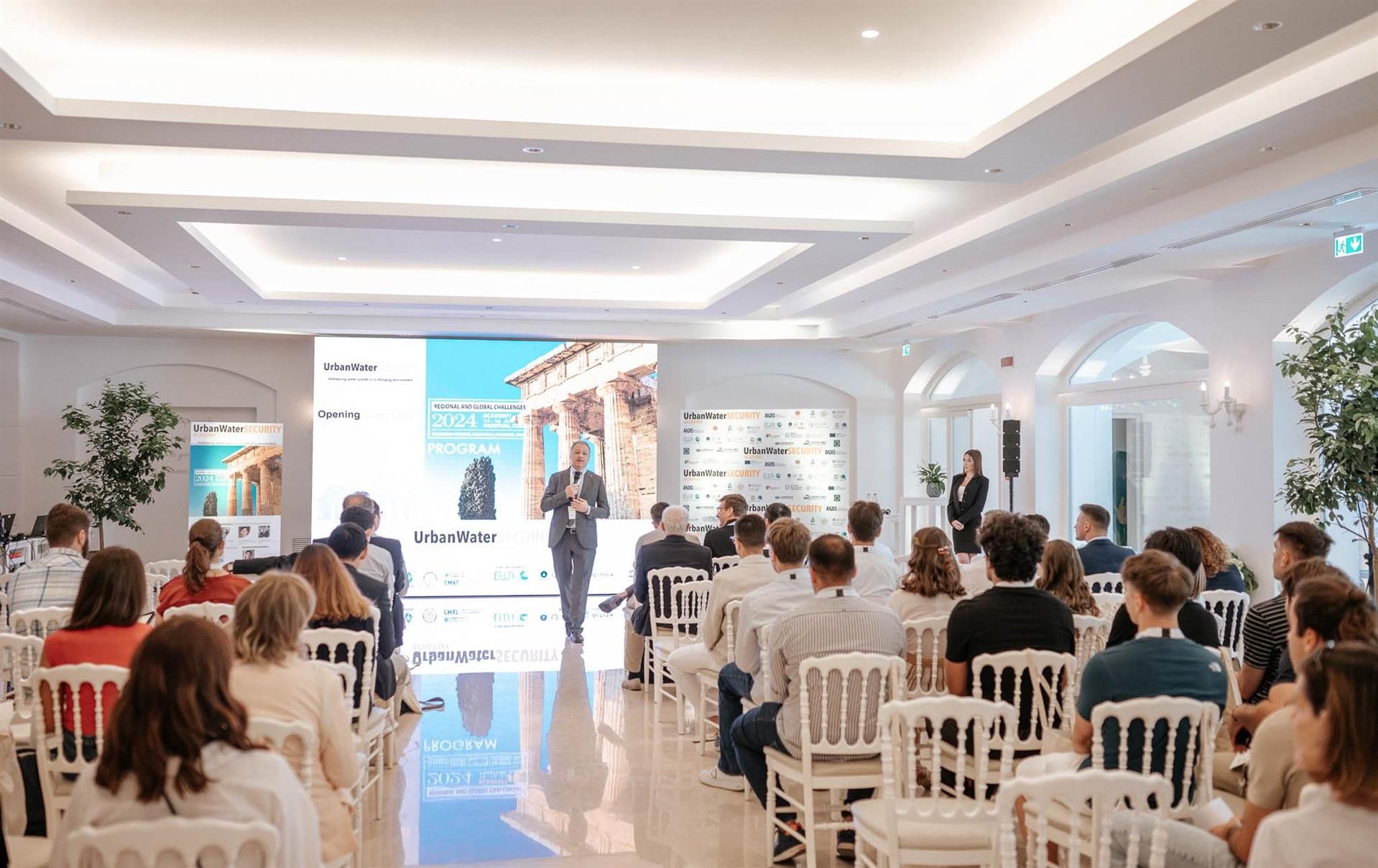 รูปสถานที่จัดงาน