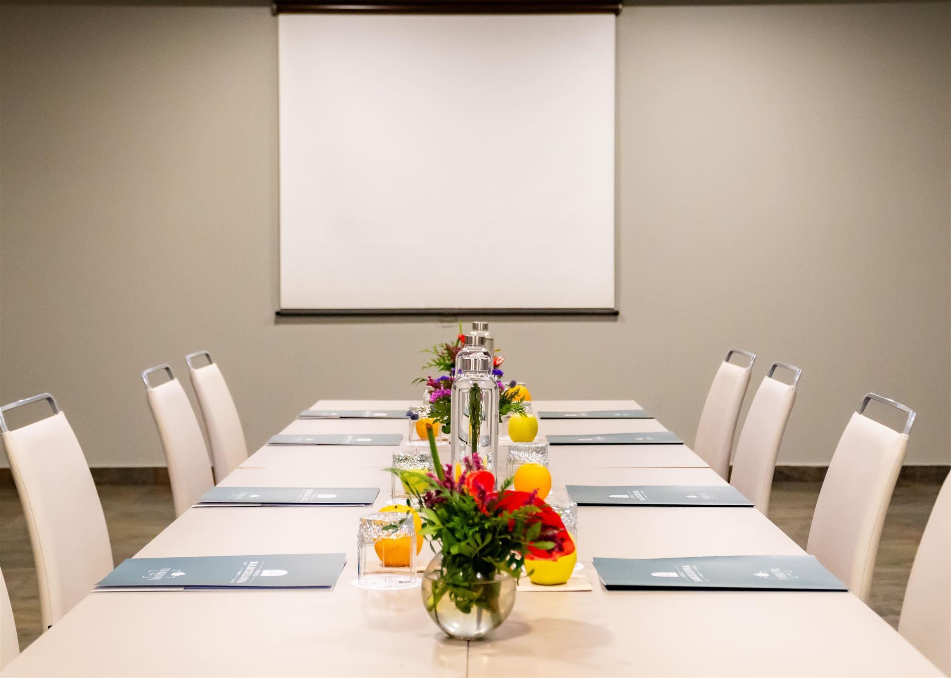 ミーティングルームの画像