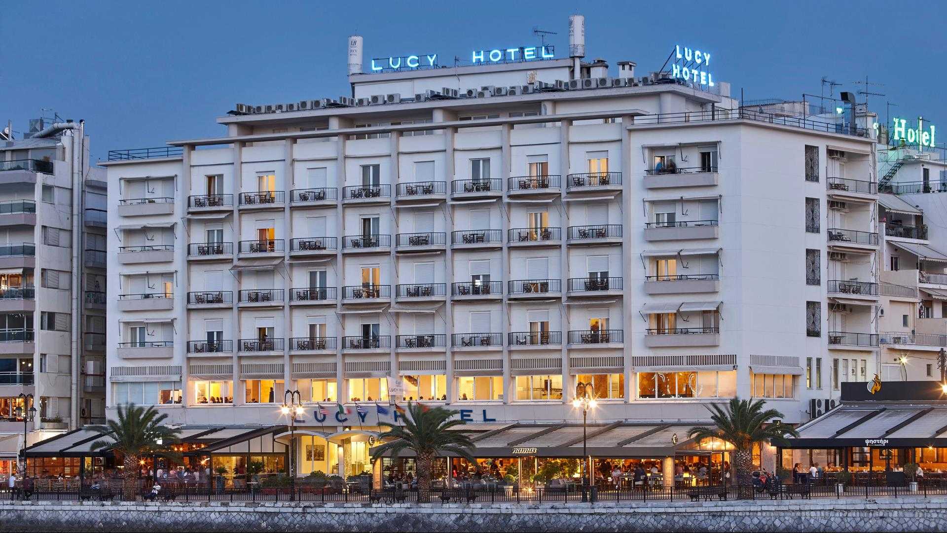 Lucy Hotel в Chalcis, GR