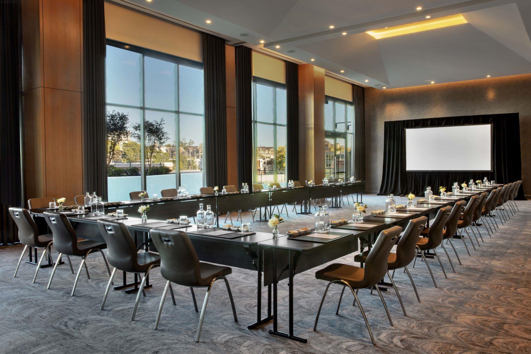 Изображение помещения для встречи