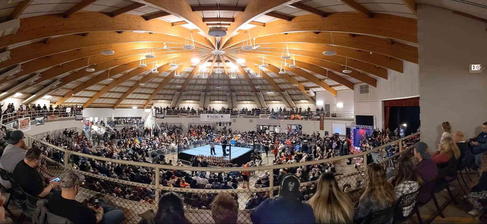 Waukesha County Exposition Center i Waukesha, WI