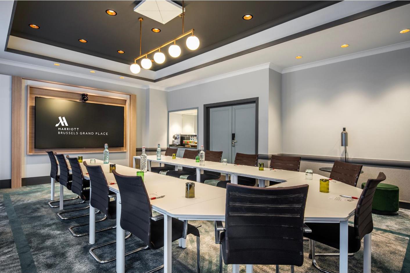 Изображение помещения для встречи