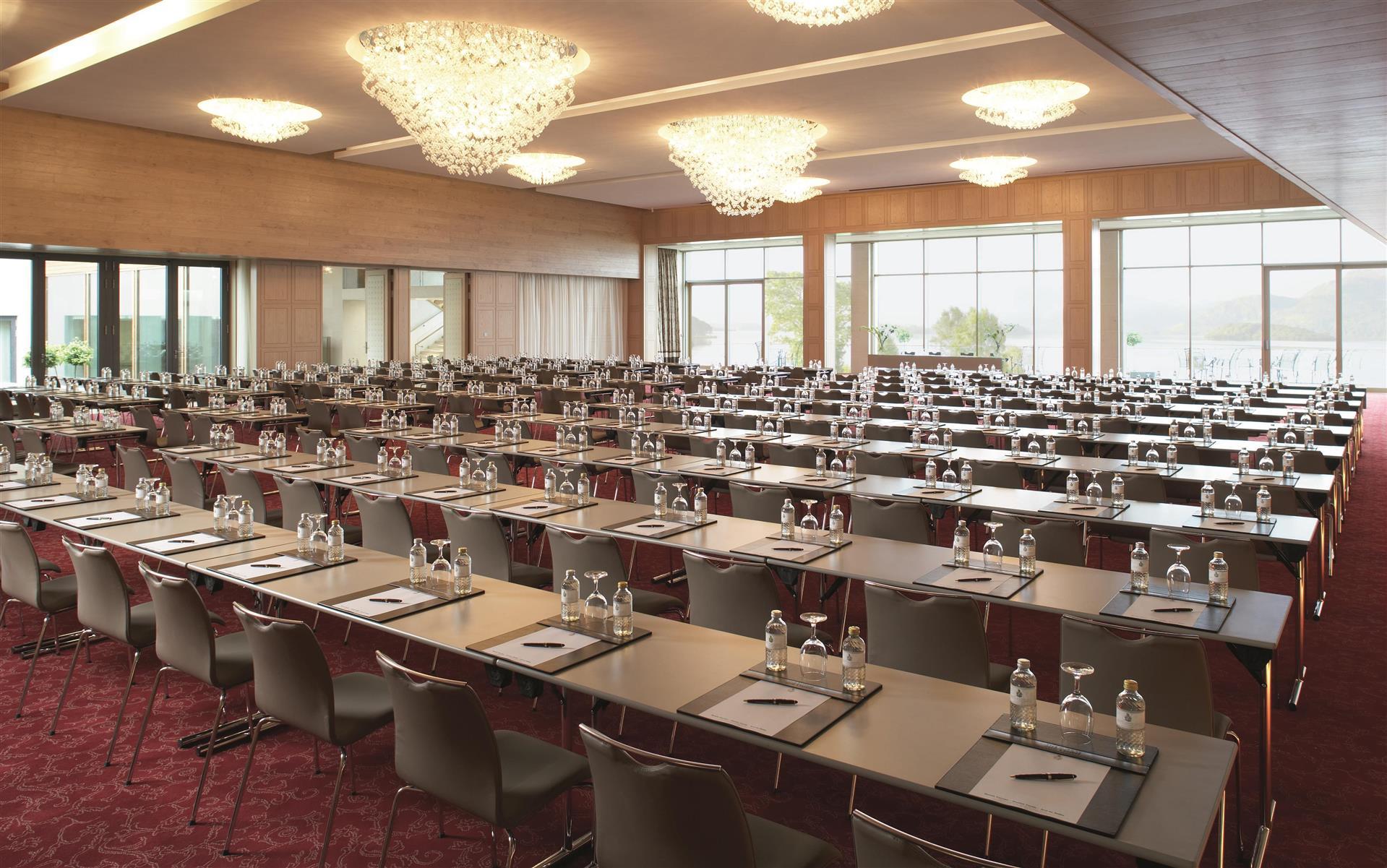 Immagine Complimentary use of In-House AV Equipment