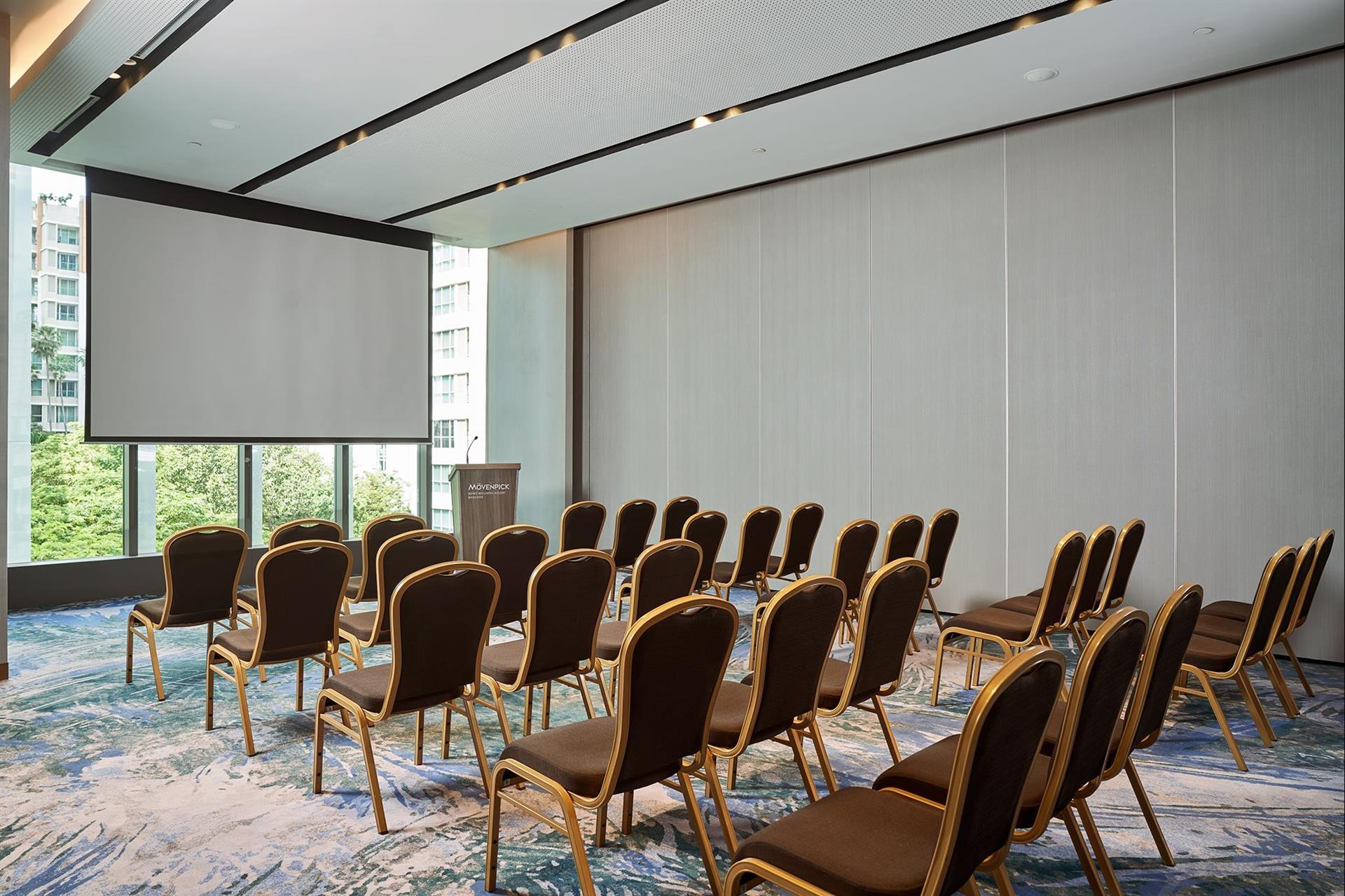 ミーティングルームの画像