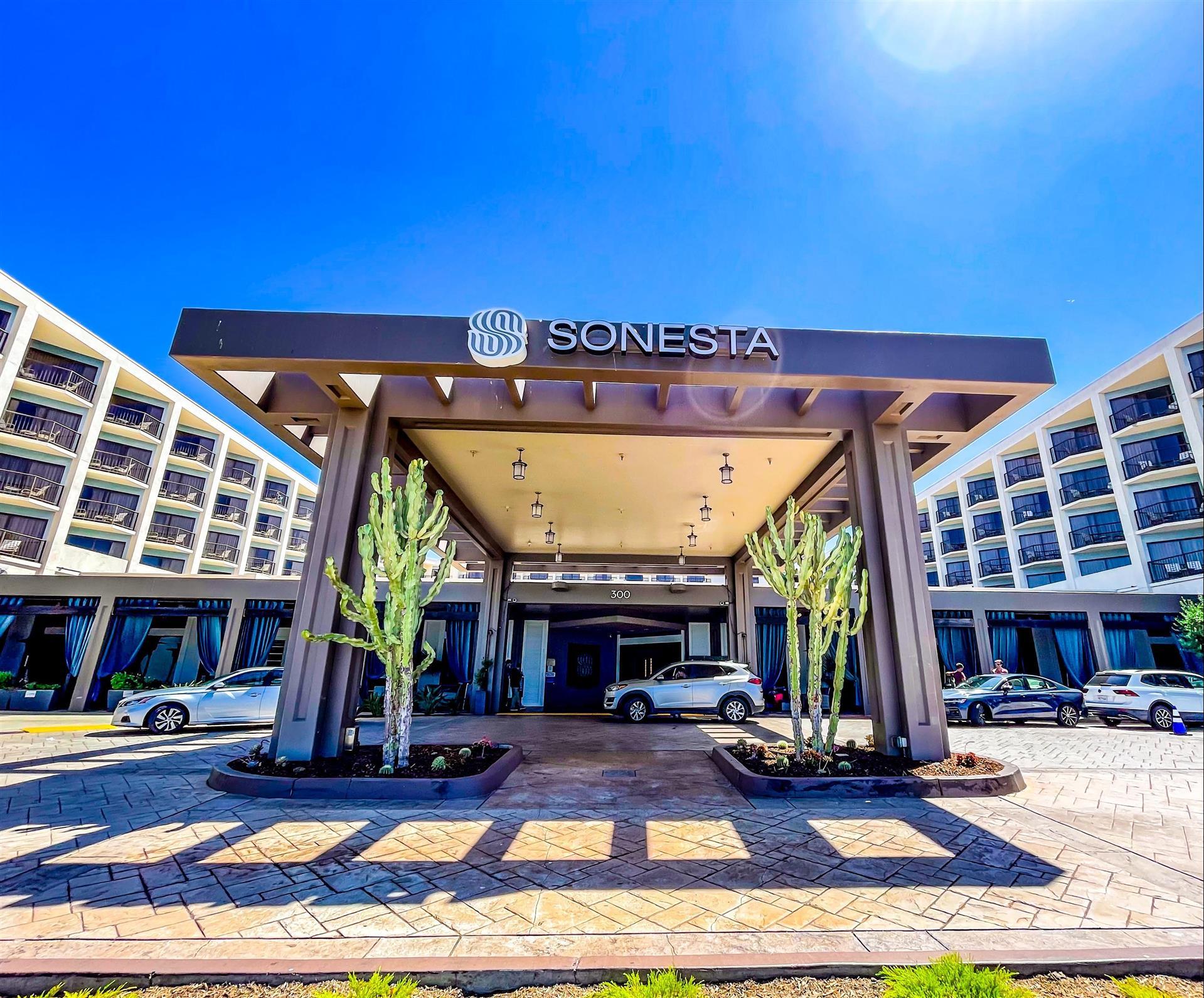 Sonesta Redondo Beach & Marina image