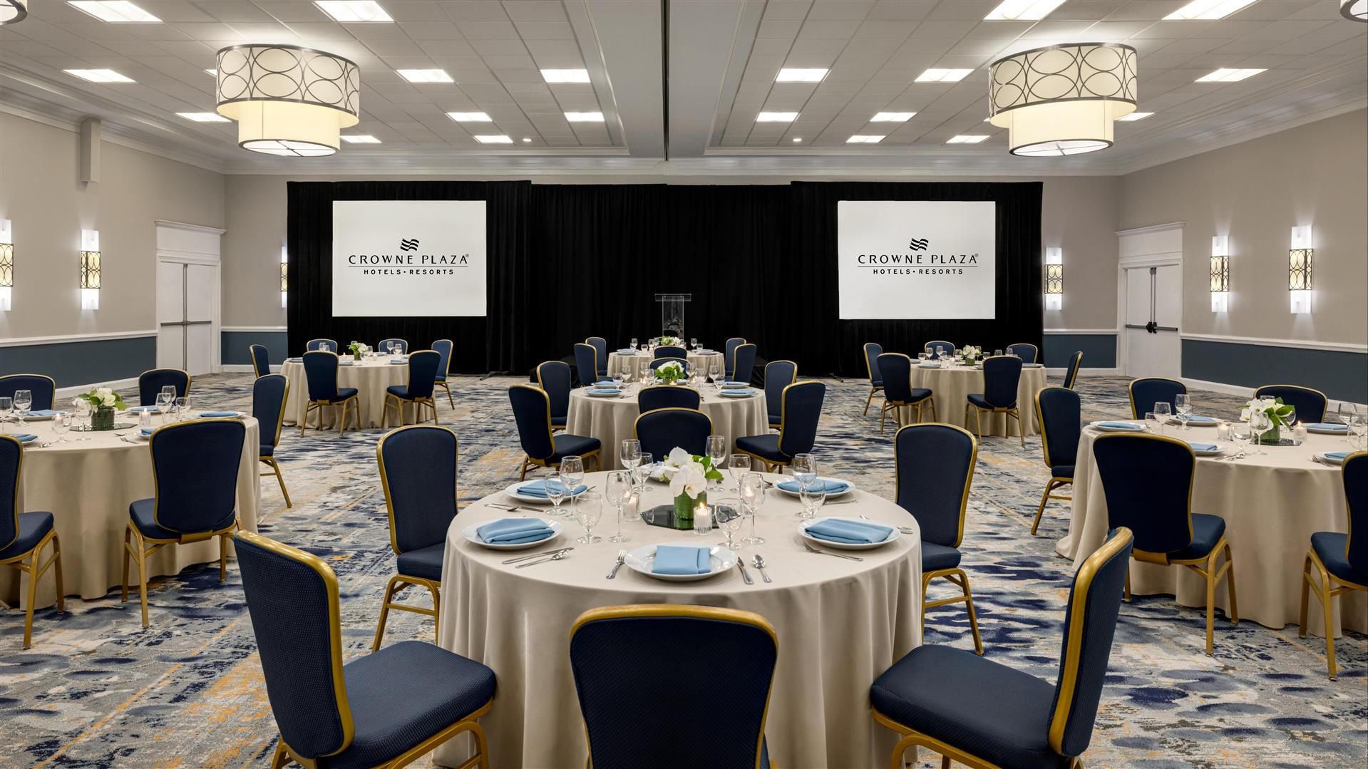 รูปสถานที่จัดงาน