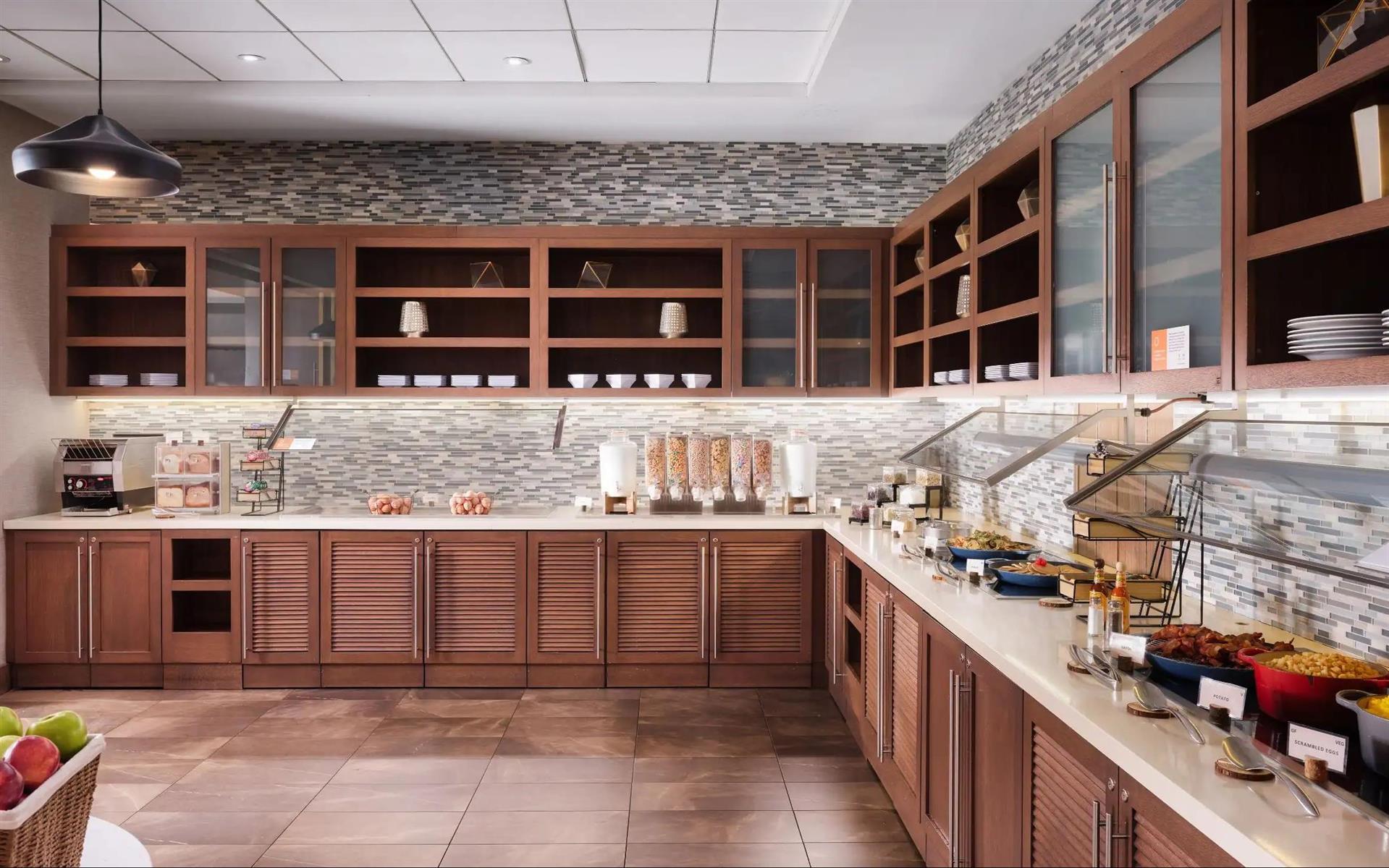 Изображение Complimentary Breakfast & WiFi