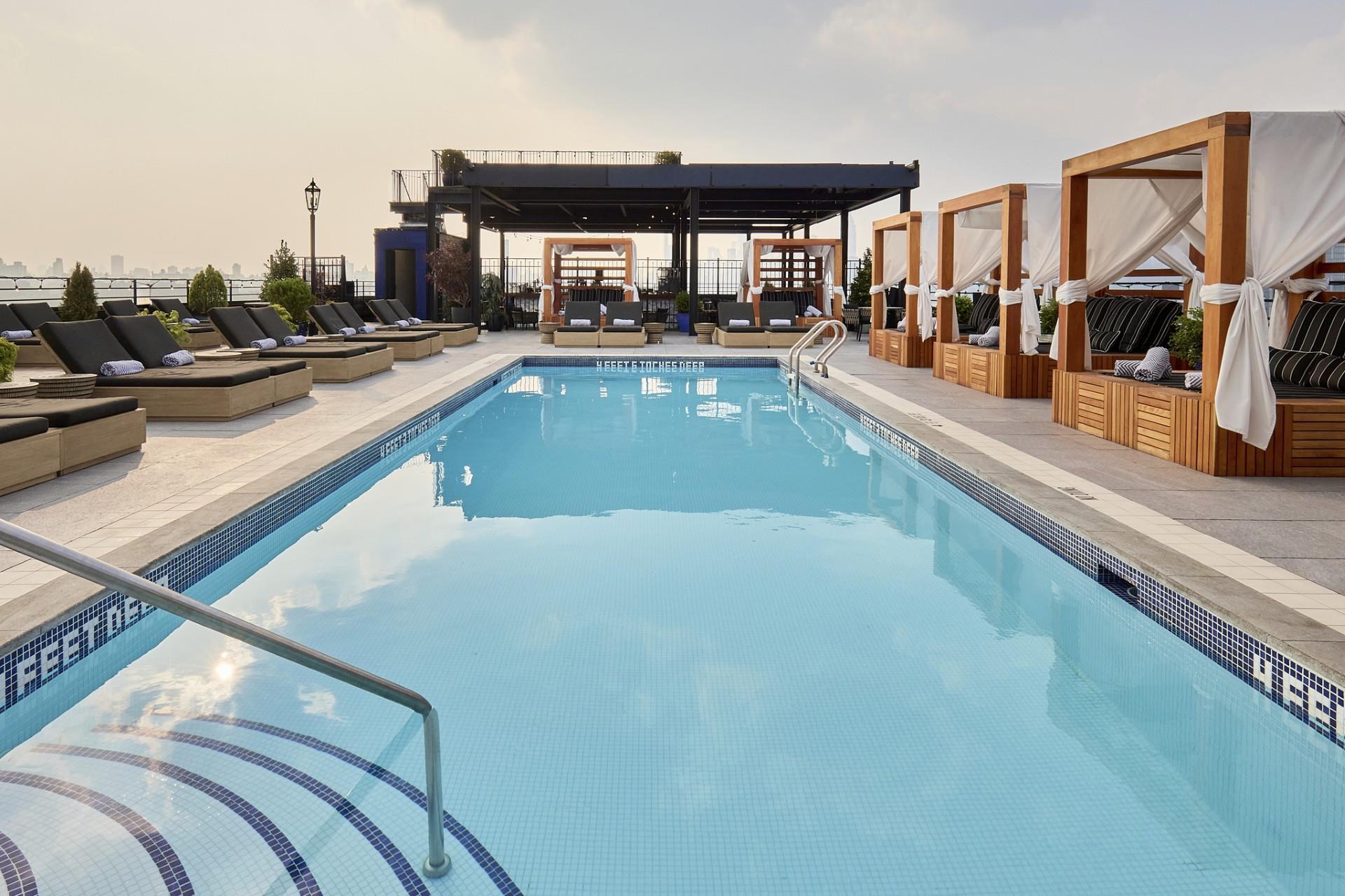 Arlo Williamsburg image