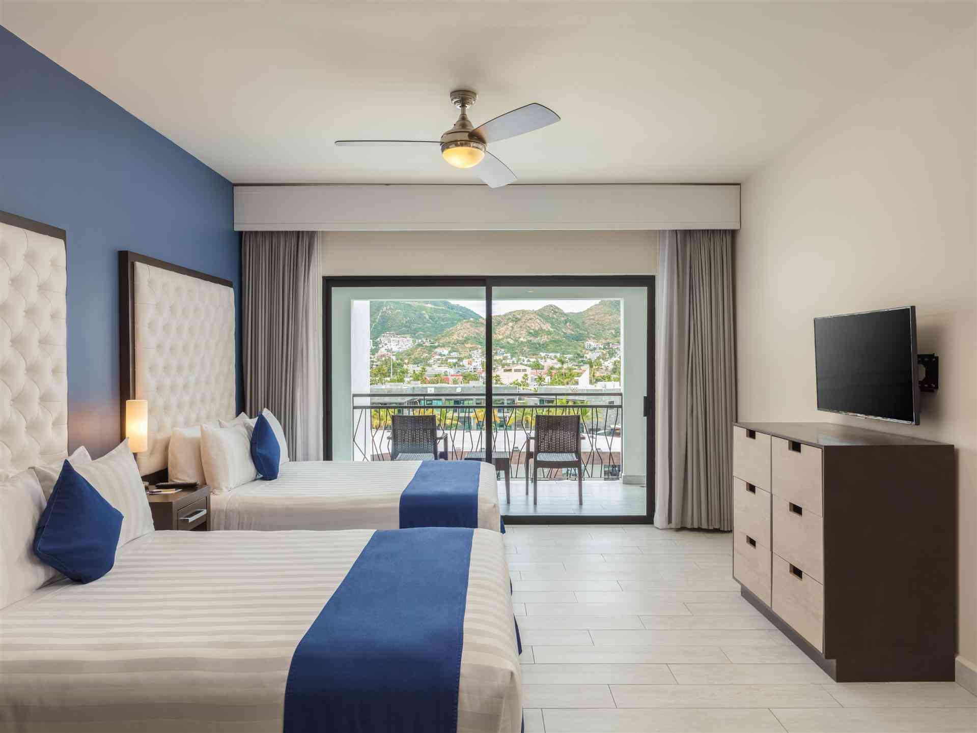 Medano Hotel and Suites, Cabo San Lucas, MX