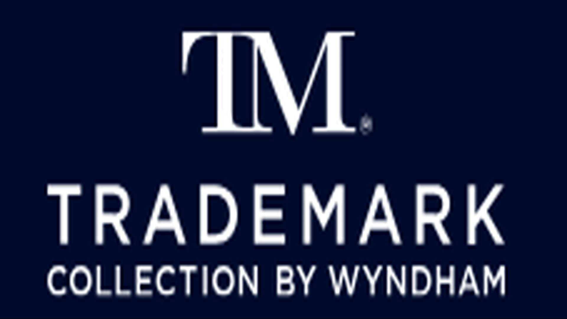 Roosevelt Hotel - Under Renovation в Williston, ND