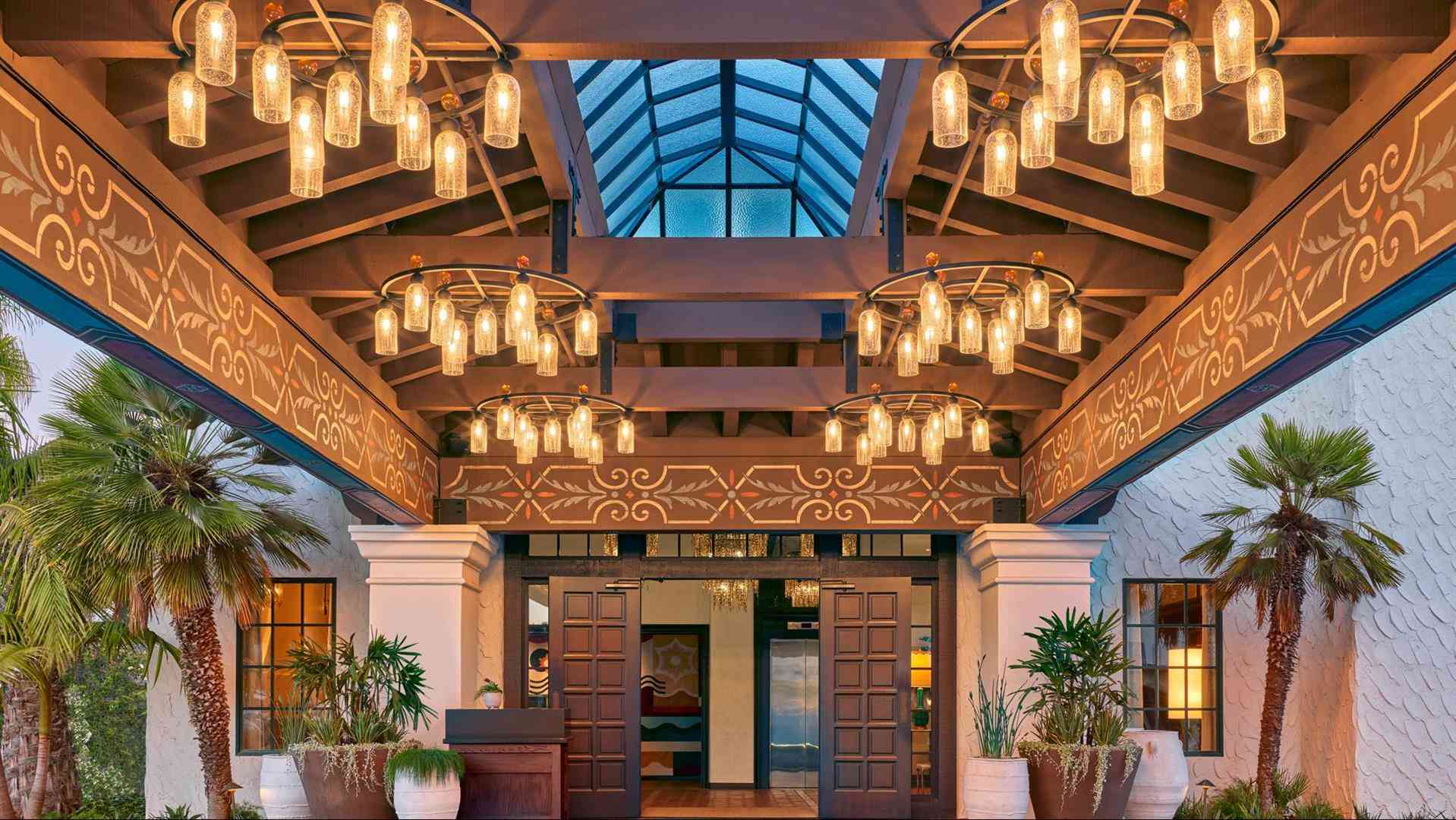 Mar Monte Hotel, The Unbound Collection by Hyatt в Santa Barbara, CA