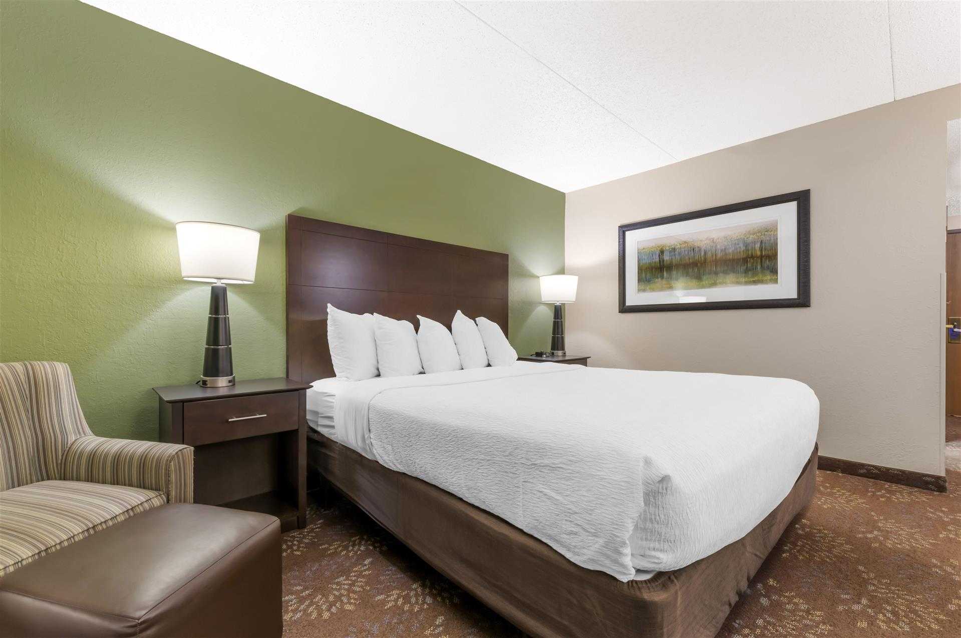 Best Western Plus New Ulm в New Ulm, MN