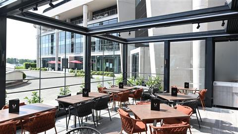 Brooklands Hotel a Weybridge, GB1