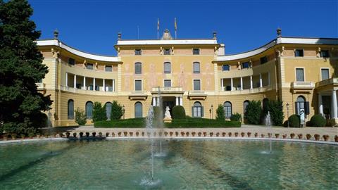 佩德拉贝斯皇宫