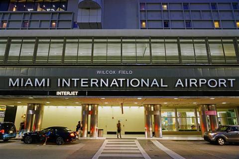 Miami International Airport (MIA)