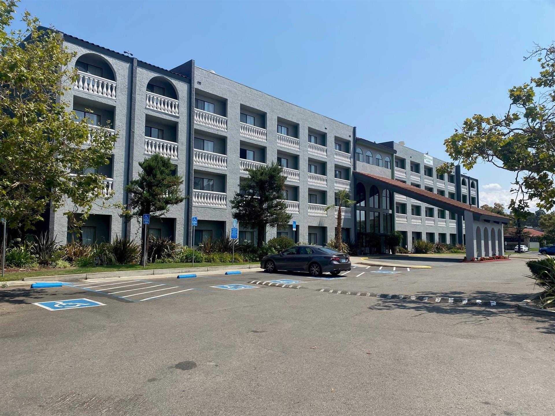 Wyndham Garden Newark/Fremont Silicon Valley в Newark, CA
