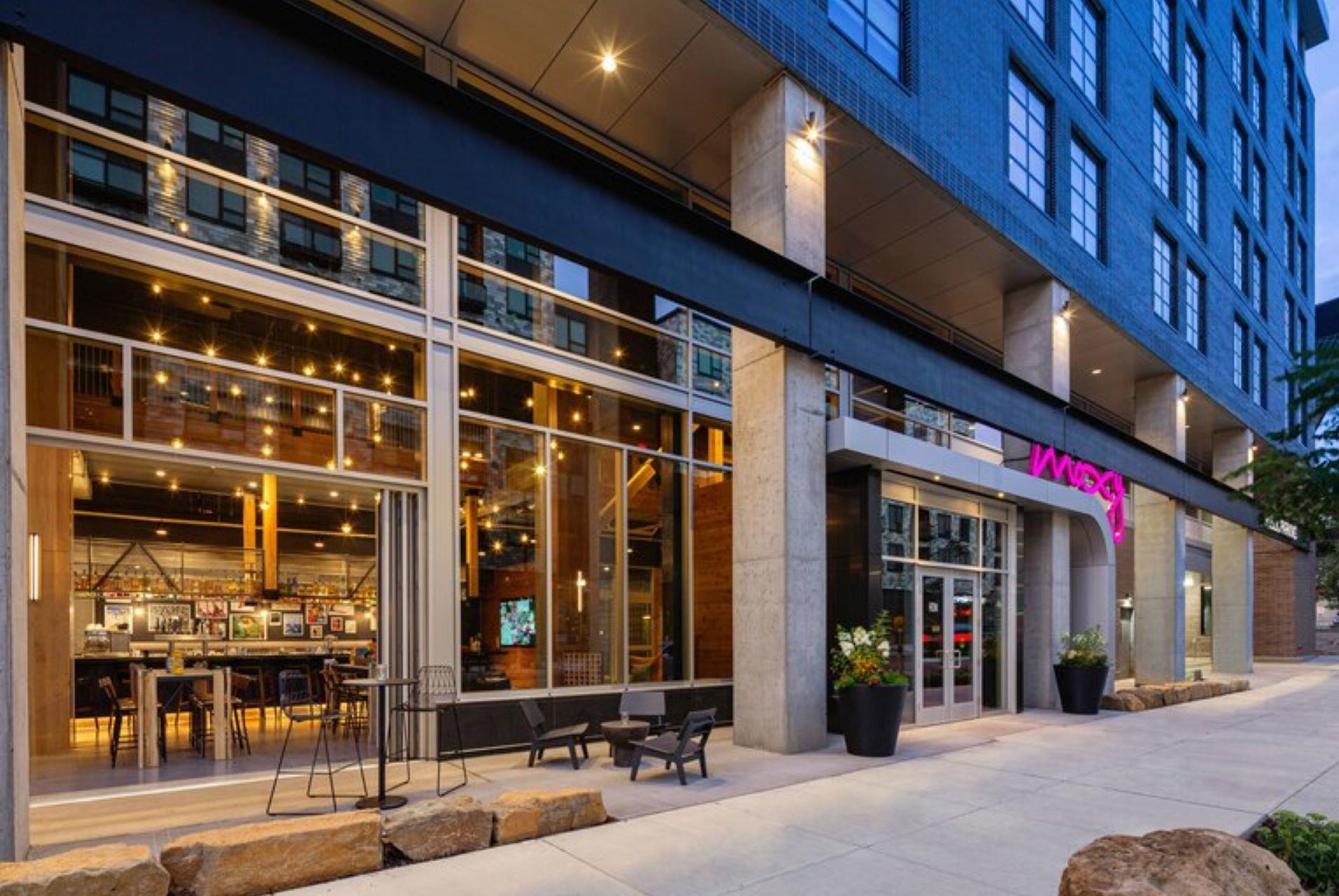 Moxy Minneapolis Downtown image