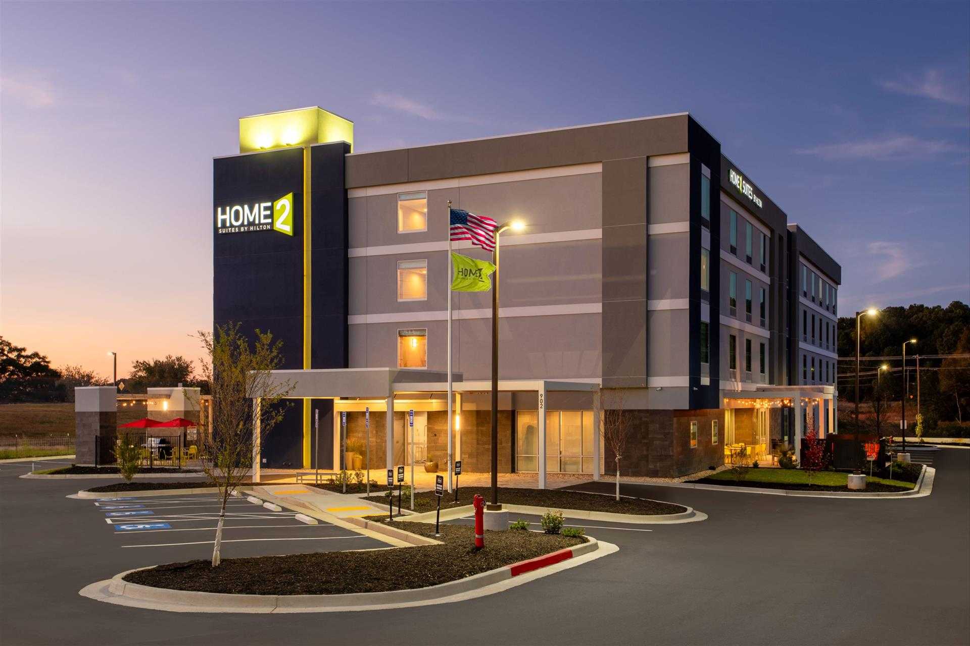 Home2 Suites by Hilton Calhoun в Calhoun, GA