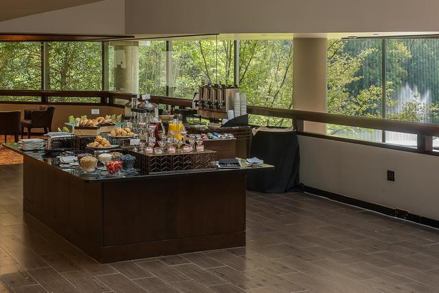 Изображение помещения для встречи