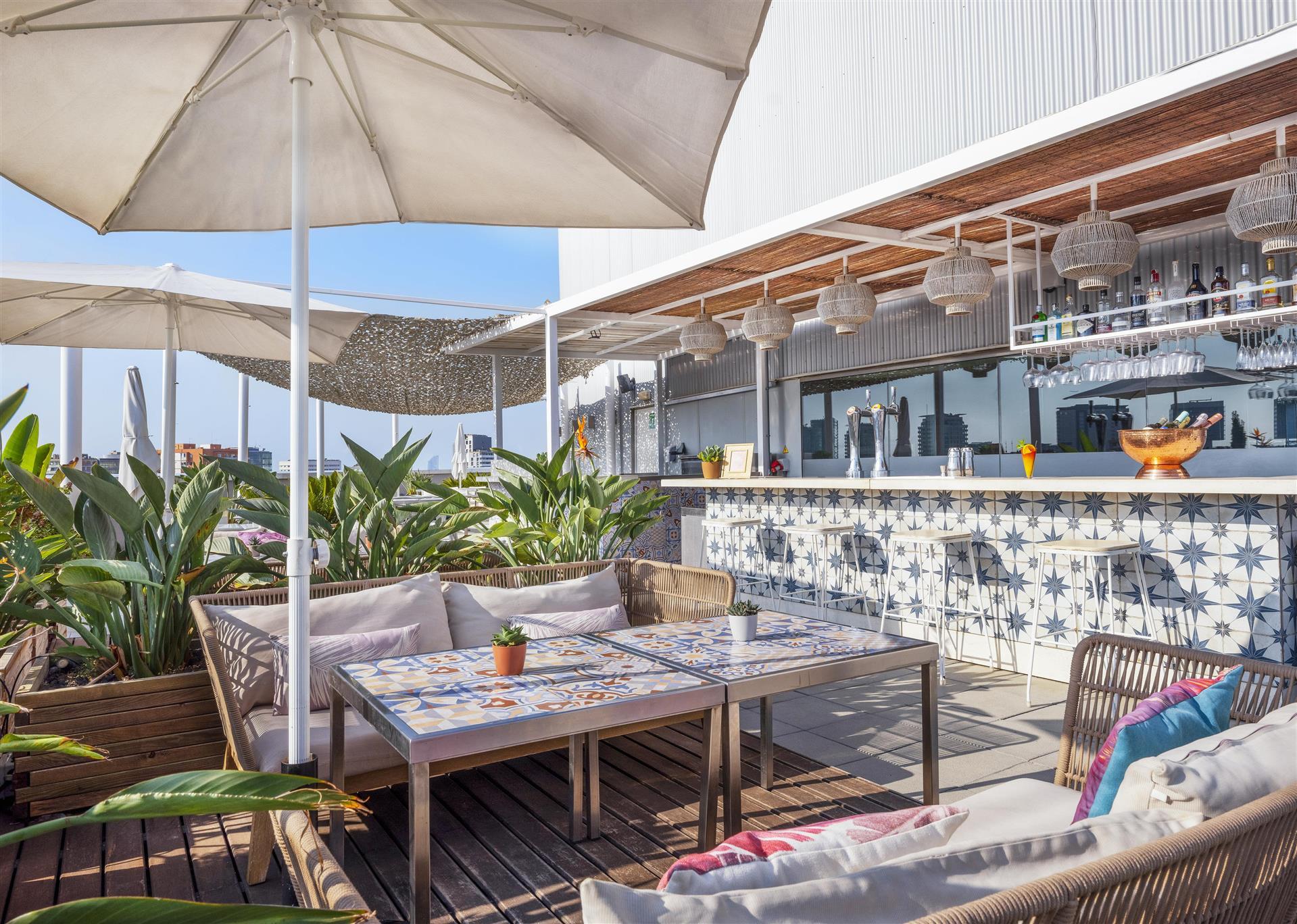 Hotel Barcelona Condal Mar Affiliated by Melia image