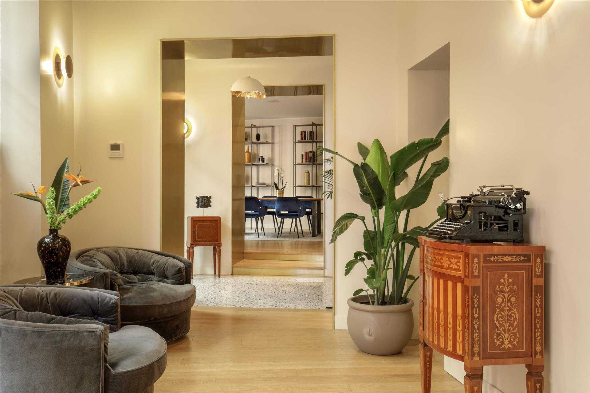 9 Hotel Cesari, Rome, IT