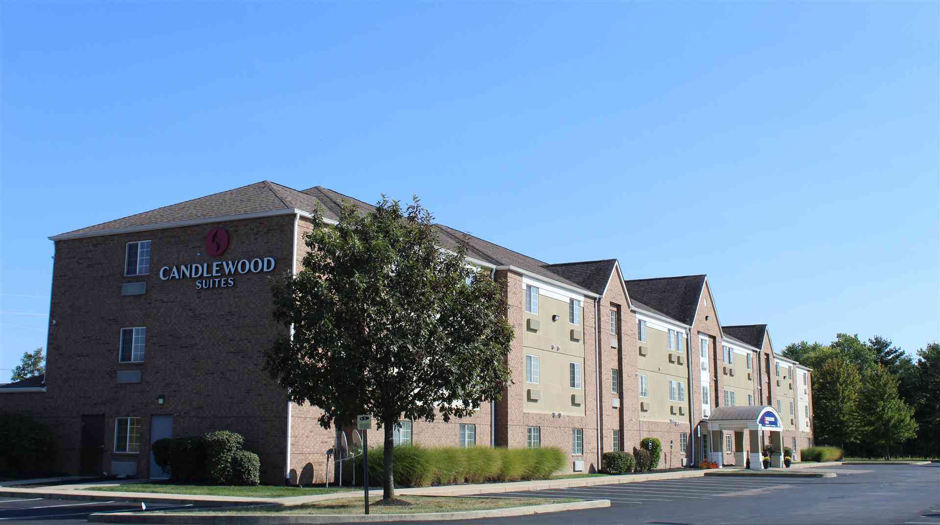 Candlewood Suites Indianapolis-South a foresta, IN