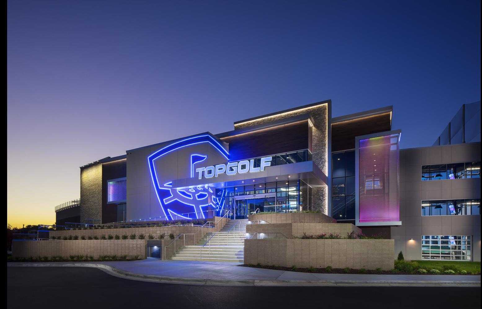 Topgolf Minneapolis - Brooklyn Center i Brooklyn Center, MN