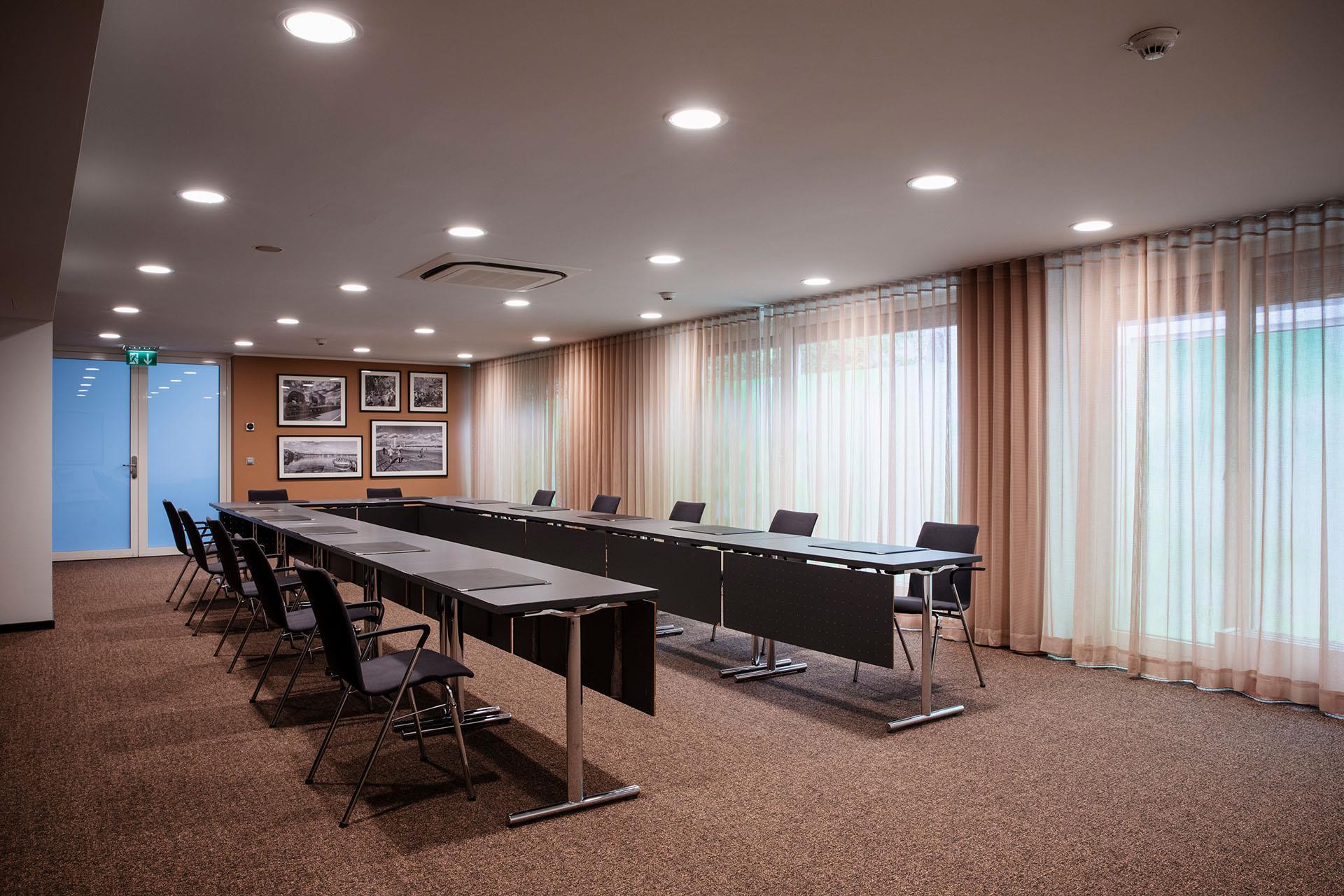 Immagine sala riunioni