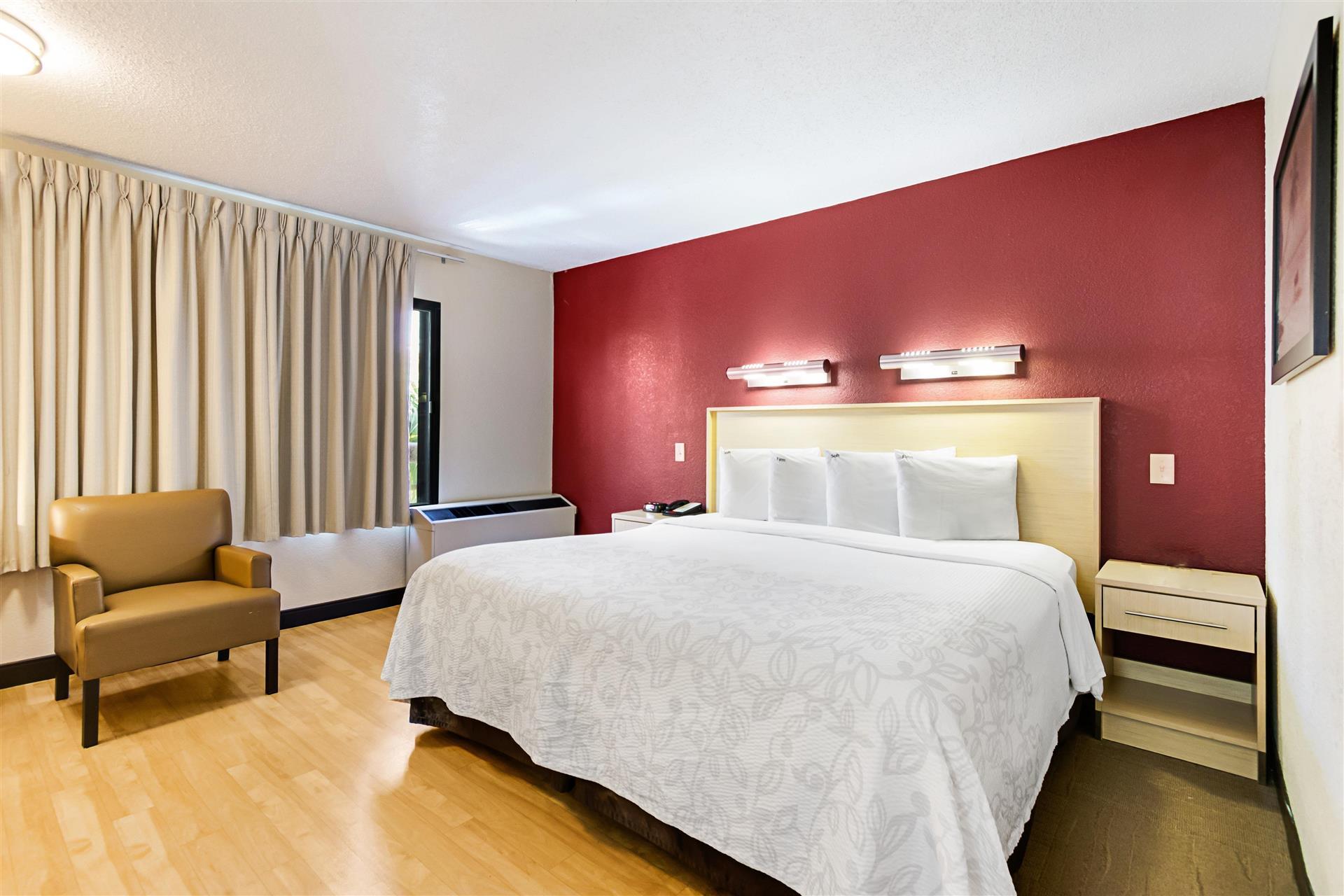 Red Roof PLUS+ West Palm Beach image