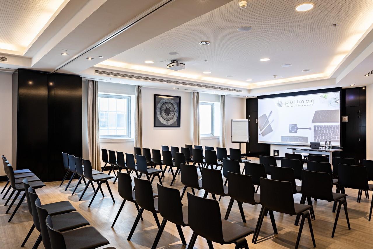 Image de la salle de réunion