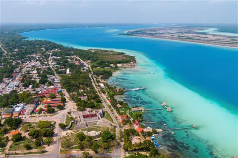 Lagoon of Seven Colors
