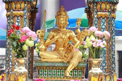 Four faces of buddha