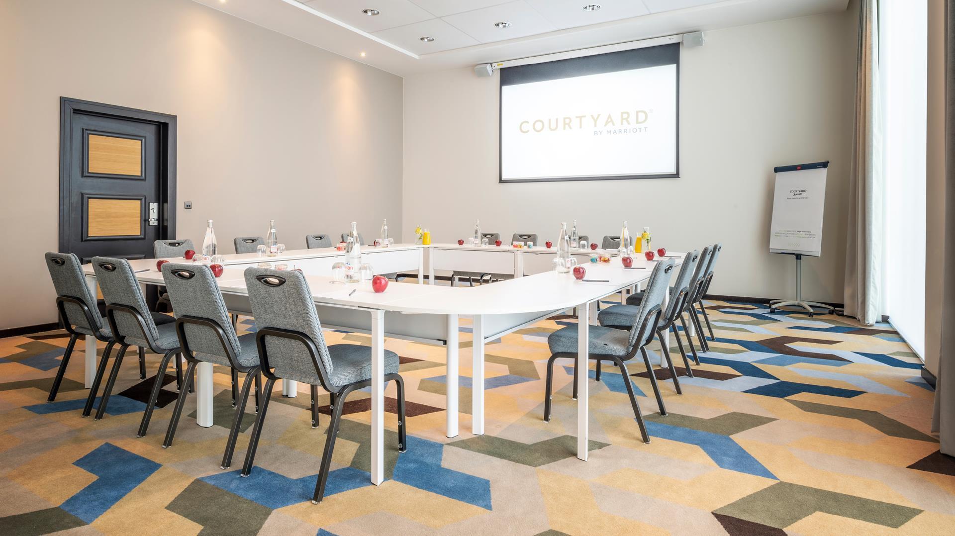 Изображение помещения для встречи