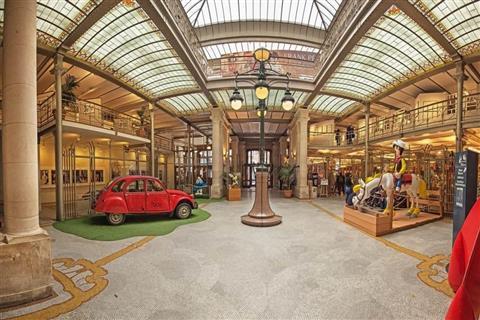 Belgian Comic Strip Center