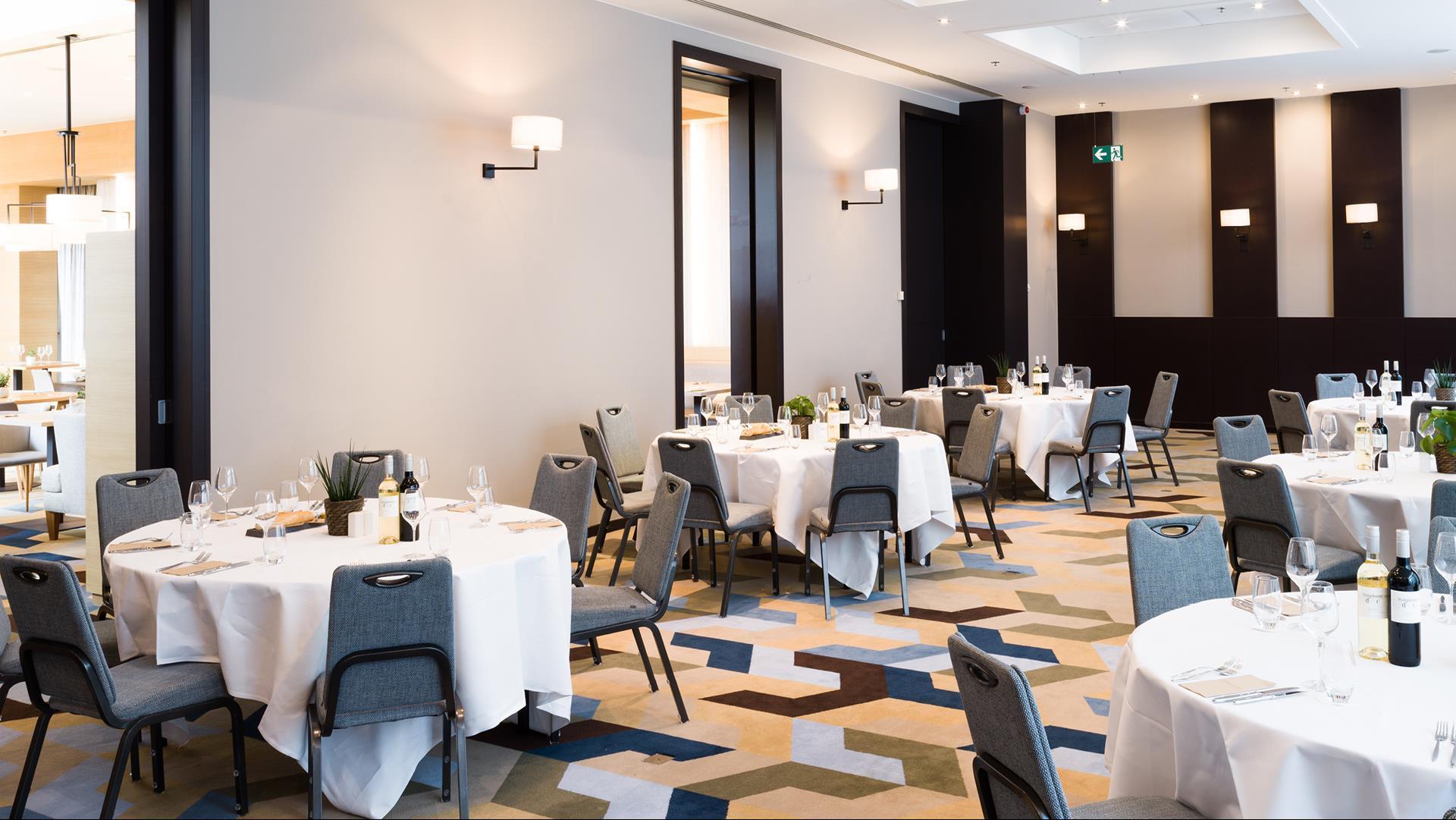 Courtyard by Marriott Brussels image